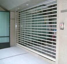 Cua cuon trong suot (Cua cuon Polycarbonate)